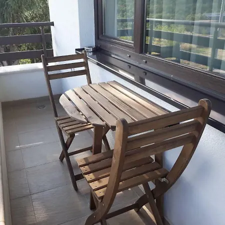 Byalata Kashta Mineralni Bani